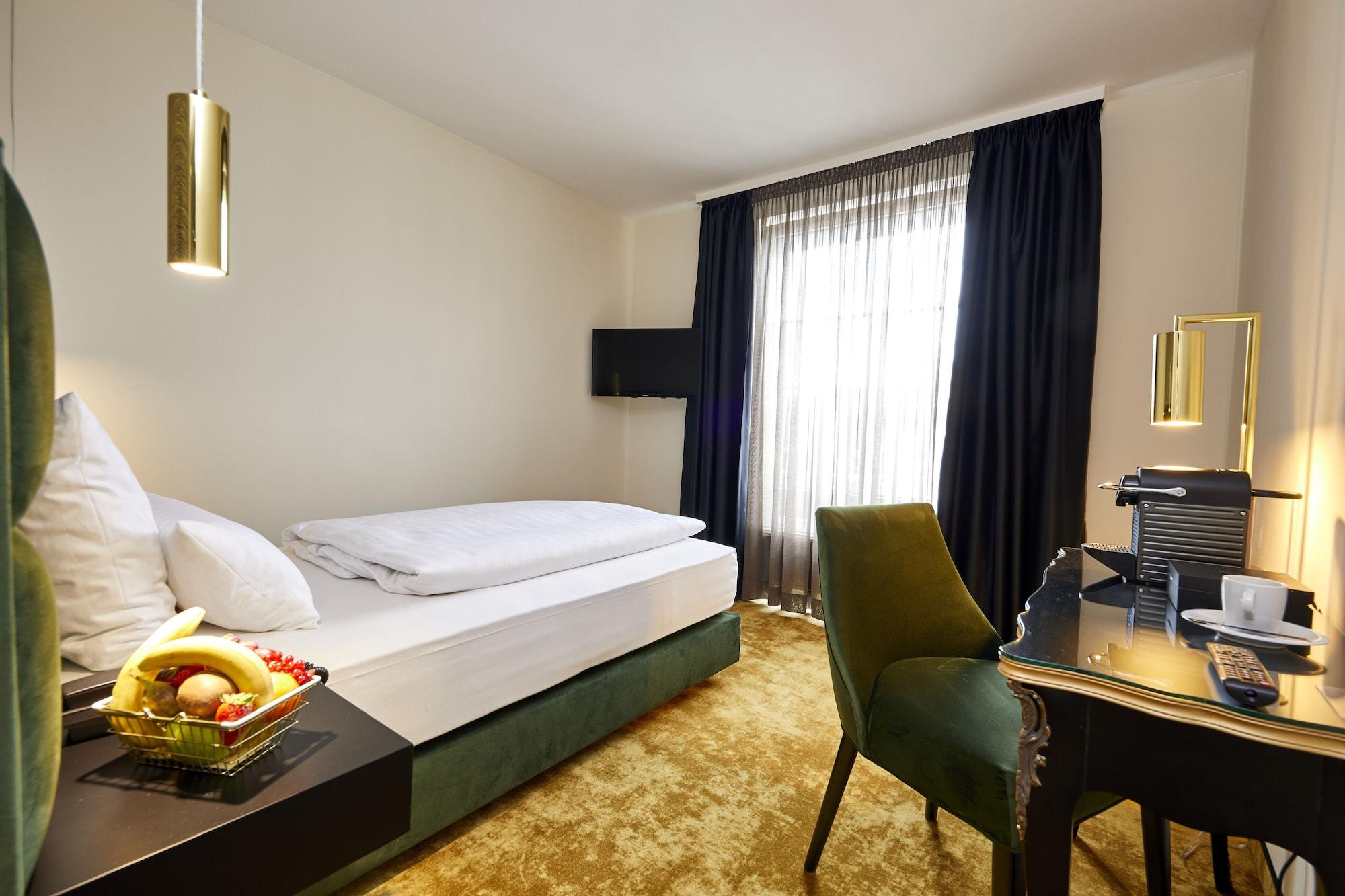 Das Carls Hotel Dusseldorf Luaran gambar