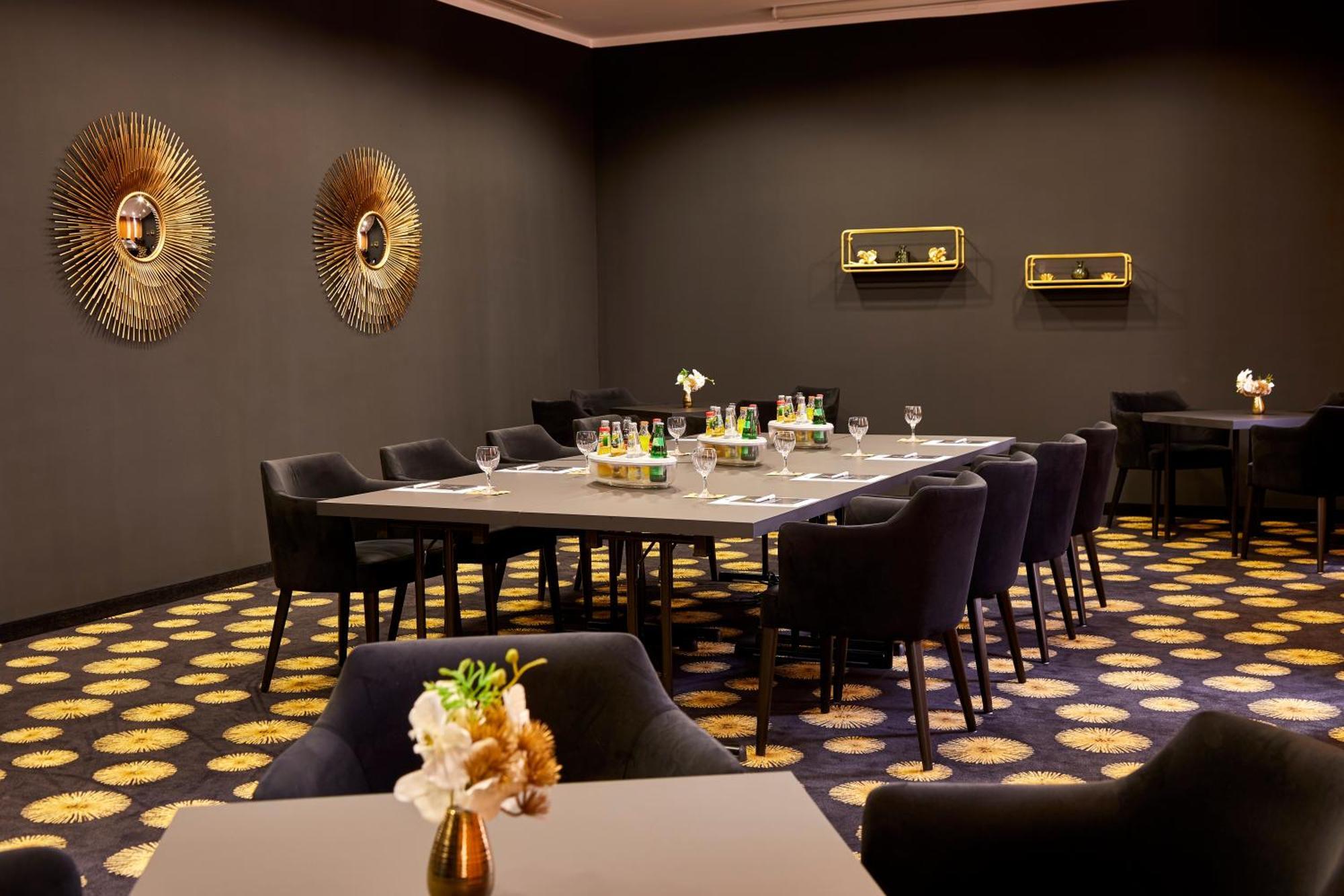 Das Carls Hotel Dusseldorf Luaran gambar
